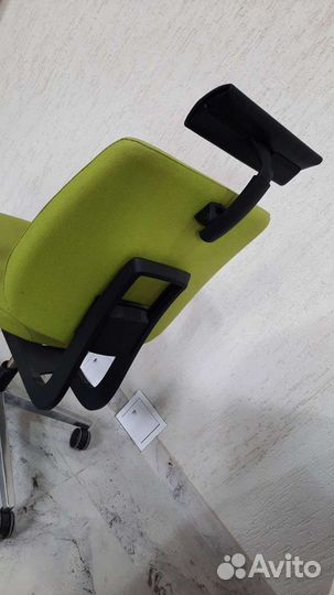 Компьютерное кресло с подголовником Sedus Германия