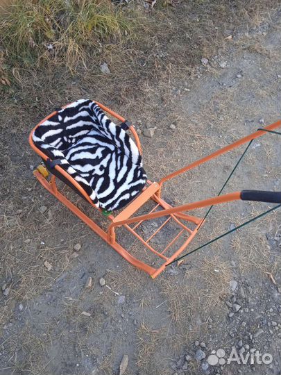 Детские зимние санки на колесах