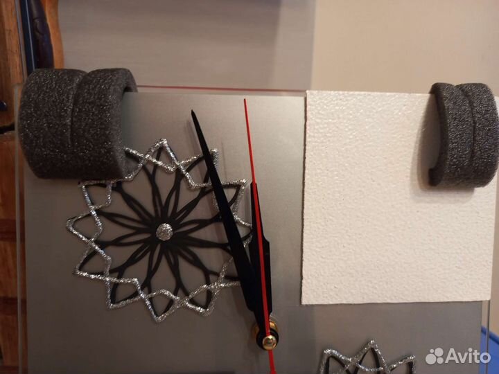 Настенные часы (новые) Черно-Белые