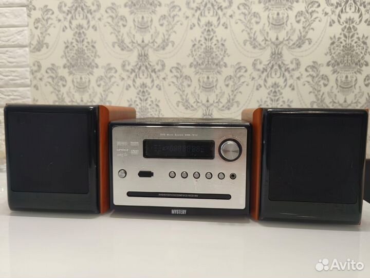 Музыкальный центр mystery