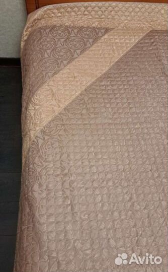 Покрывало на кровать бу