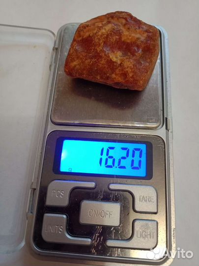 Янтарный браслет