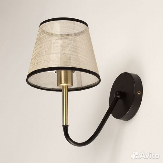 Бра, настенный светодиодный светильник Конрад