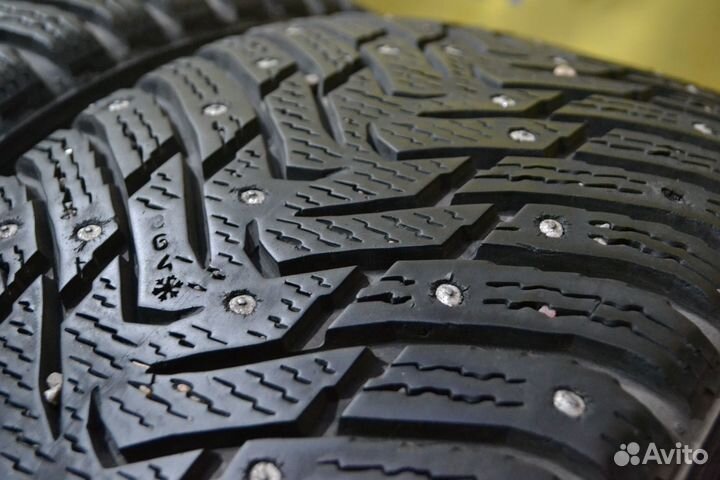 Nokian Tyres Hakkapeliitta 8 225/45 R17