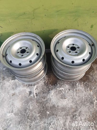 Оригинал. диски Subaru R16 (5х100)