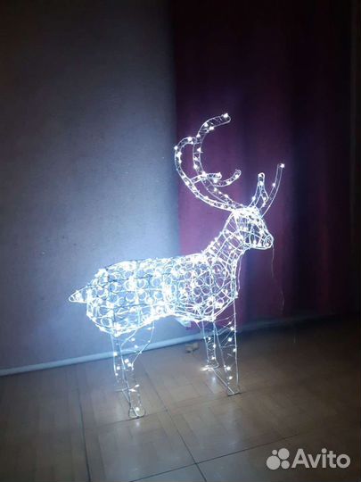 Светодиодный уличный олень