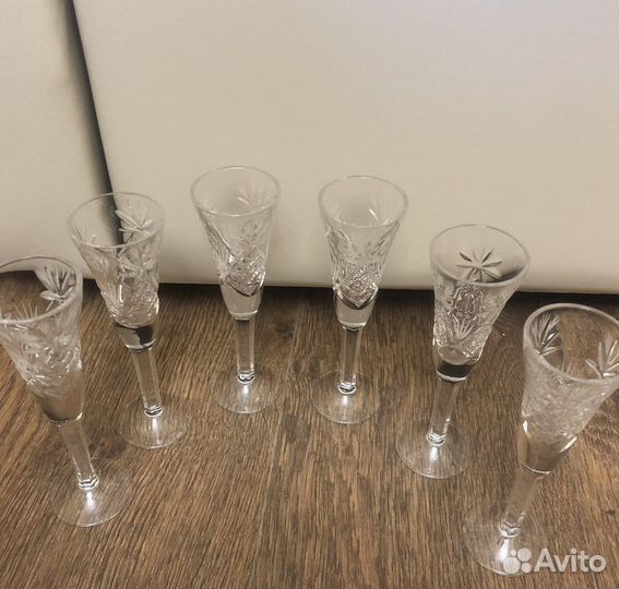 Новые хрустальные бокалы