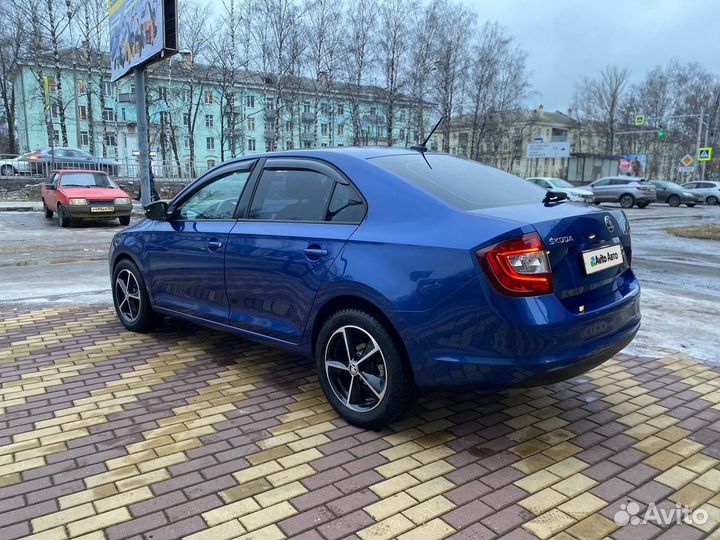 Skoda Rapid 1.6 AT, 2019, 73 000 км