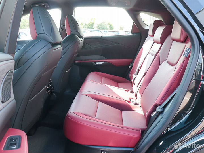 Lexus RX 2.4 AT, 2023