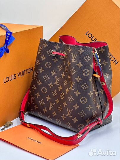 Сумка Louis Vuitton