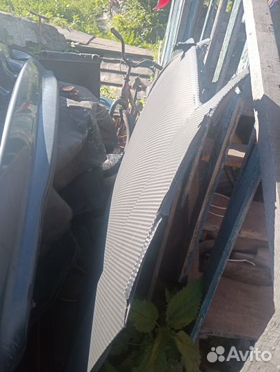 Продам капот
