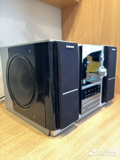 Музыкальный центр samsung mm-kc9
