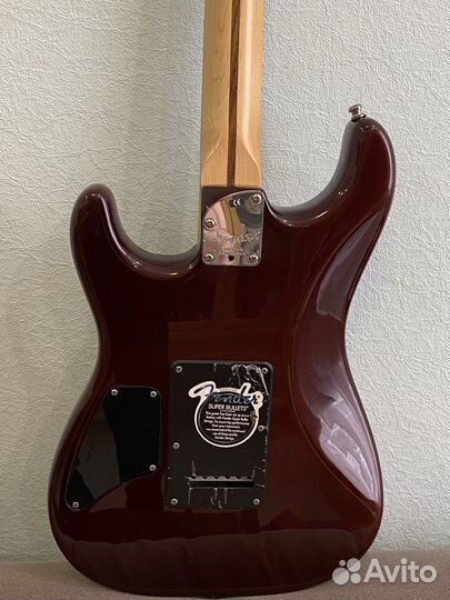 Электрогитара Fender Deluxe Stratocaster