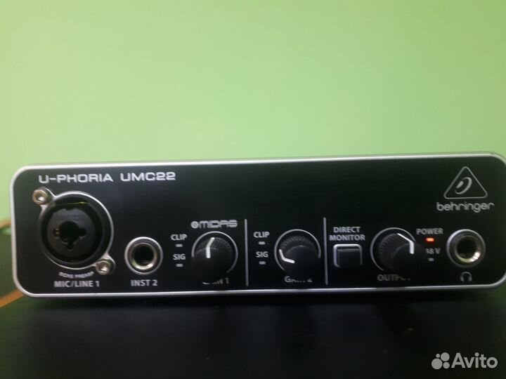 Звуковые карты и интерфейсы behringer UMC22