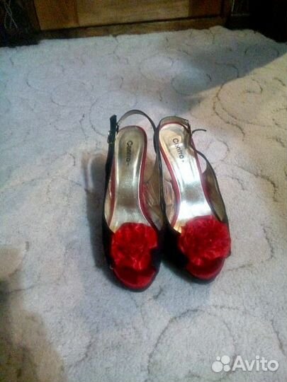 Красивые босоножки