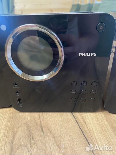 Музыкальный центр philips