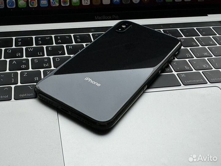 iPhone X, 256 ГБ