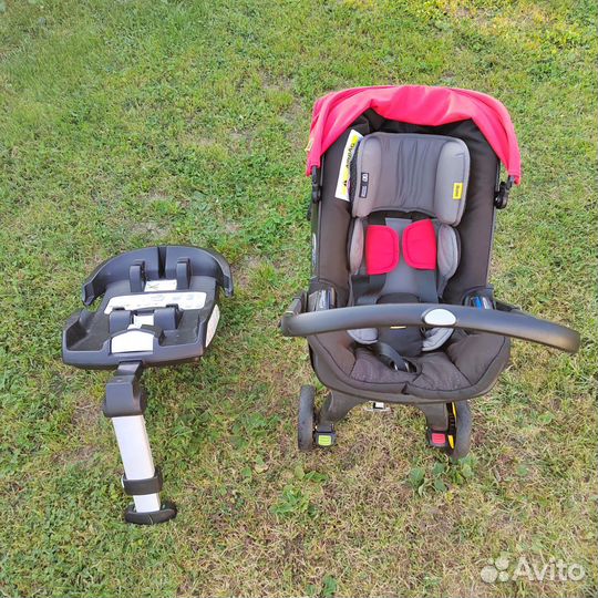 Автолюлька Doona с базой isofix