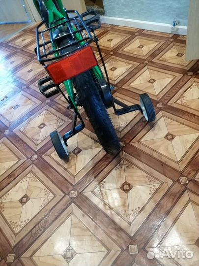 Детский велосипед 16