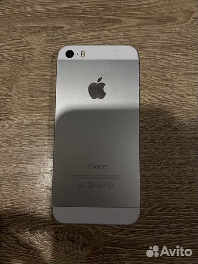 iPhone SE, 16 ГБ