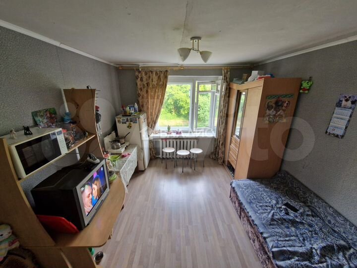 Комната 13 м² в 1-к., 4/5 эт.