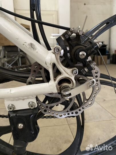 Велосипед на литых дисках bmw