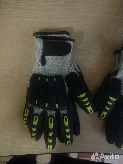 Перчатки такстические