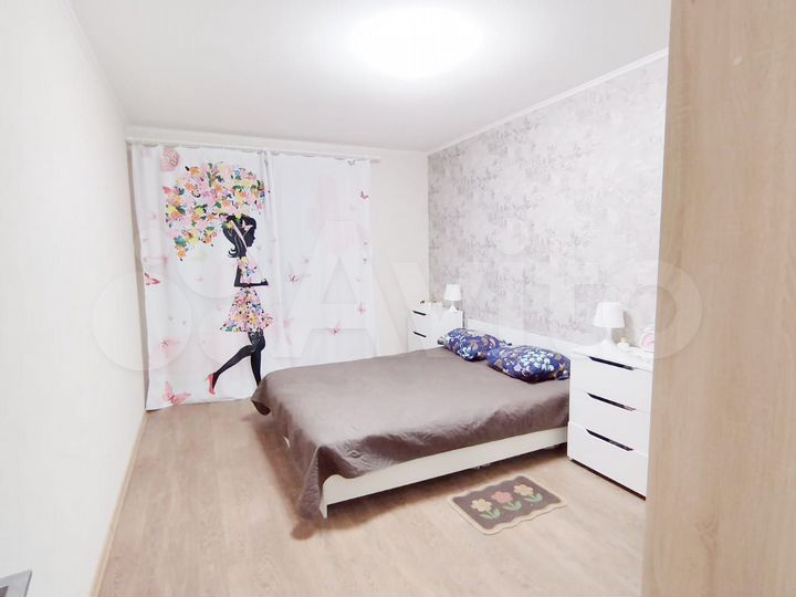 Комната 16 м² в 2-к., 25/27 эт.