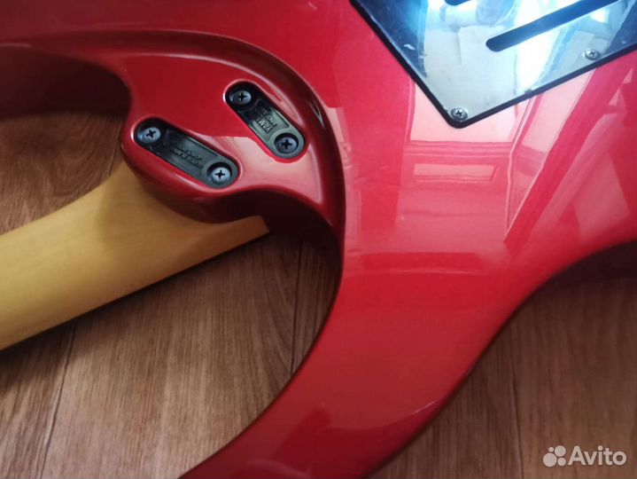 Электрогитара Yamaha Yg 512