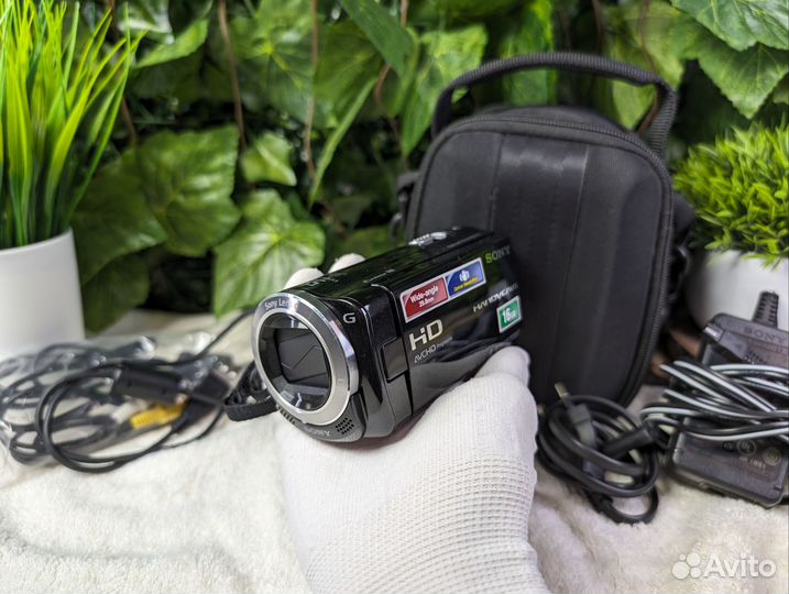 Видеокамера Sony HDR-CX260VE