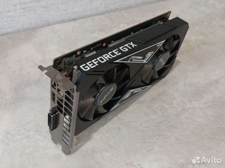 KFA2 GeForce GTX 1650 X black 4GB gddr6