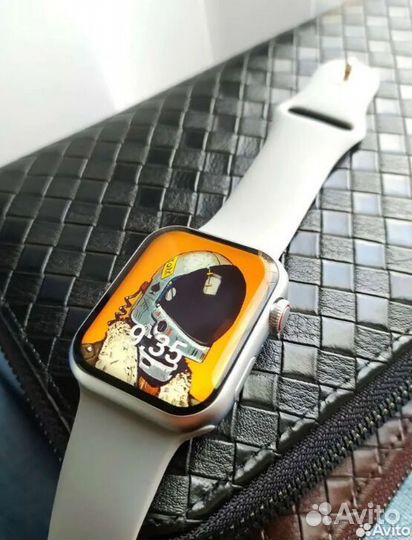 Apple Watch 7 space gray (безрамочные) 2 ремешка