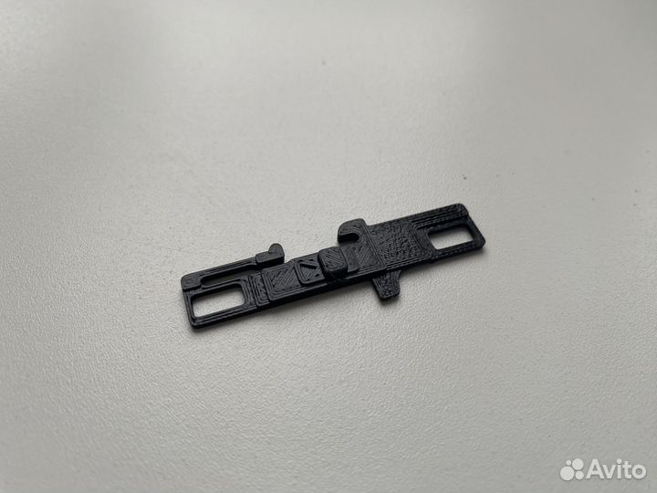 Замок крышки Canon EOS 30 / canon eos 50 / elan 2