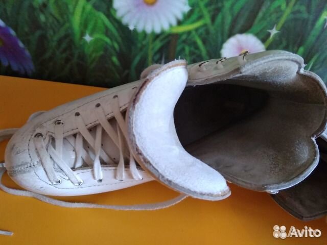 Фигурные коньки (ботинки Risport, лезвия Wilson)