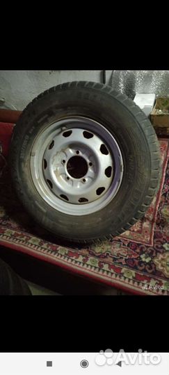 Колесо в сборе на УАЗ R16