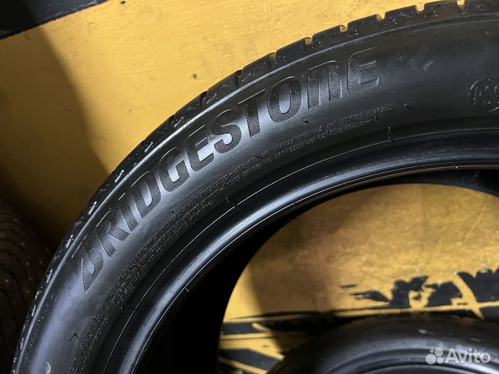 Bridgestone Alenza 001 305/40 R20