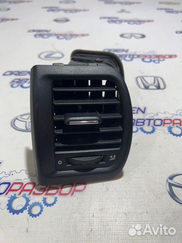 Дефлектор воздушный передний левый Skoda Fabia 2