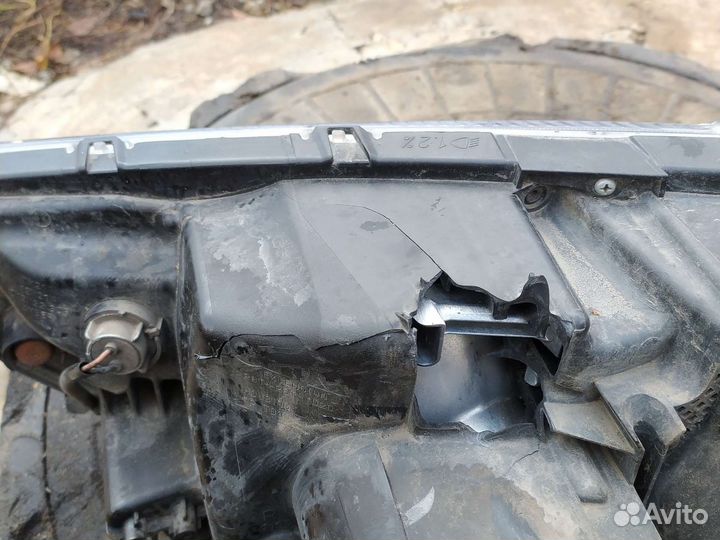 Передняя правая фара mitsubishi ASX