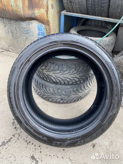 Pirelli P Zero 245/45 R20 и 275/40 R20