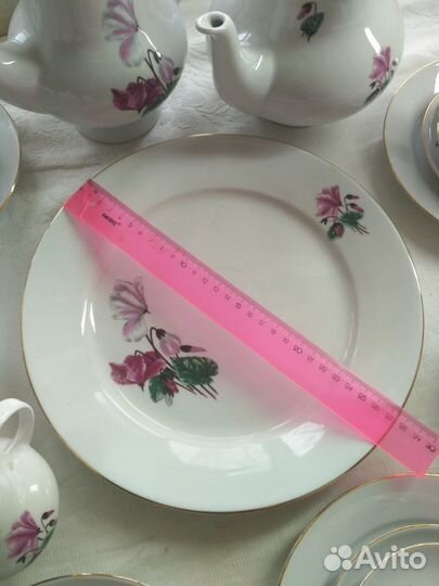 Чайный фарфоровый сервиз 