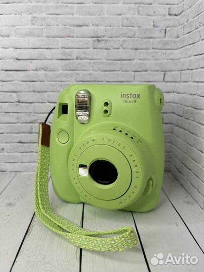 Фотоаппарат instax mini 9 green