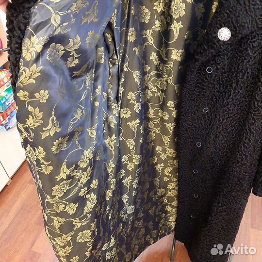 Шуба каракулевая 48 50