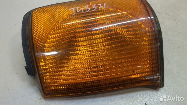 Поворот Land Rover Discovery 2, 2000