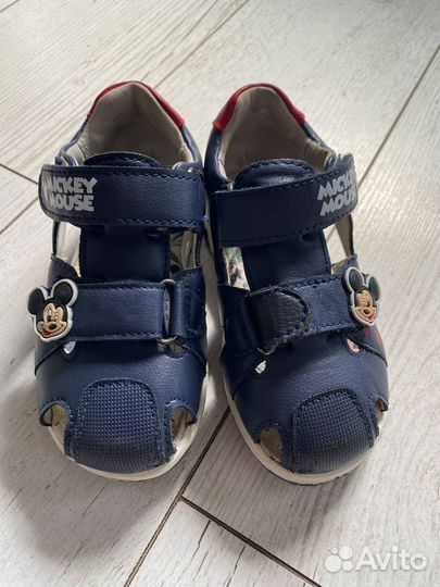 Сандали