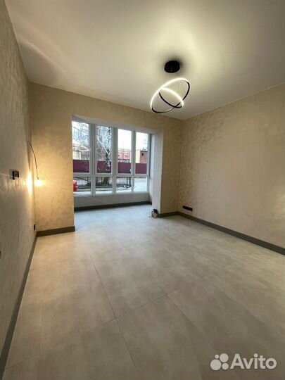 Клеим обои. Ремонт косметический