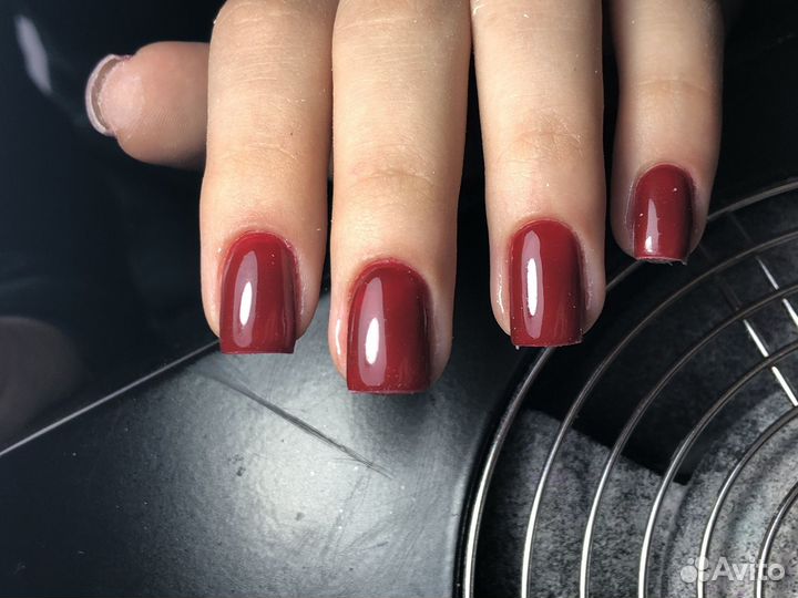 Маникюр, наращивание ногтей