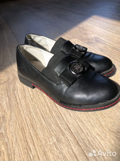 Туфельки для девочки 33 размер