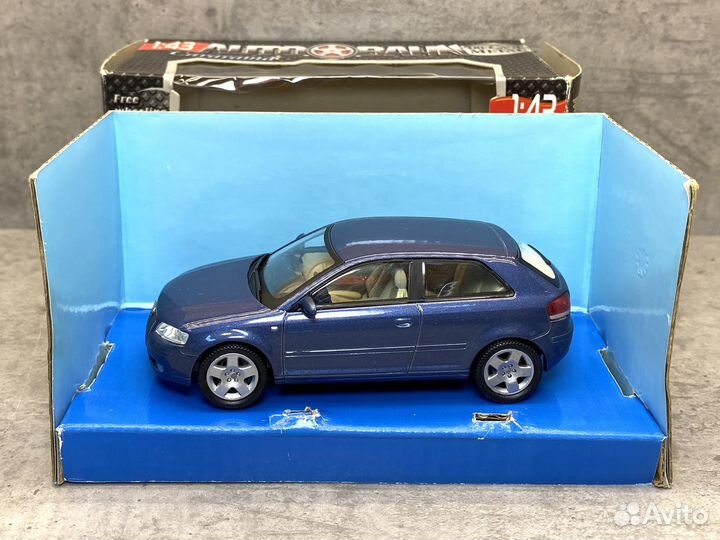 Модель Audi A3 3.2 V6 2010 1:43 Cararama