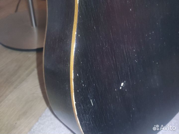 Гитара акустическая