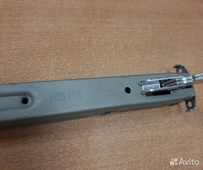 Шарнир двери духовки Gorenje 568416/020432